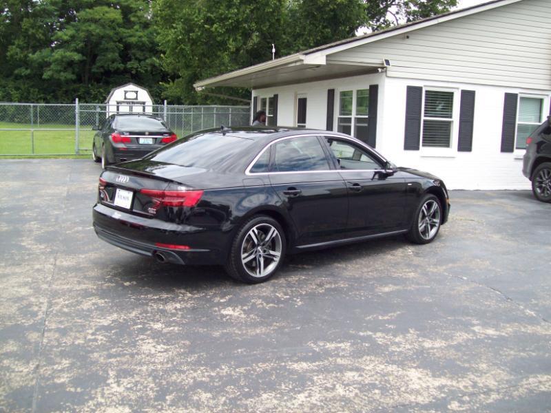 Audi A4 2.0T Premium Plus quattro Sedan 2017