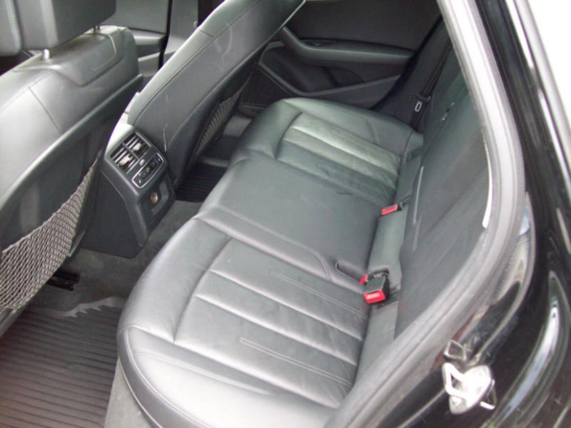 Audi A4 2.0T Premium Plus quattro Sedan 2017