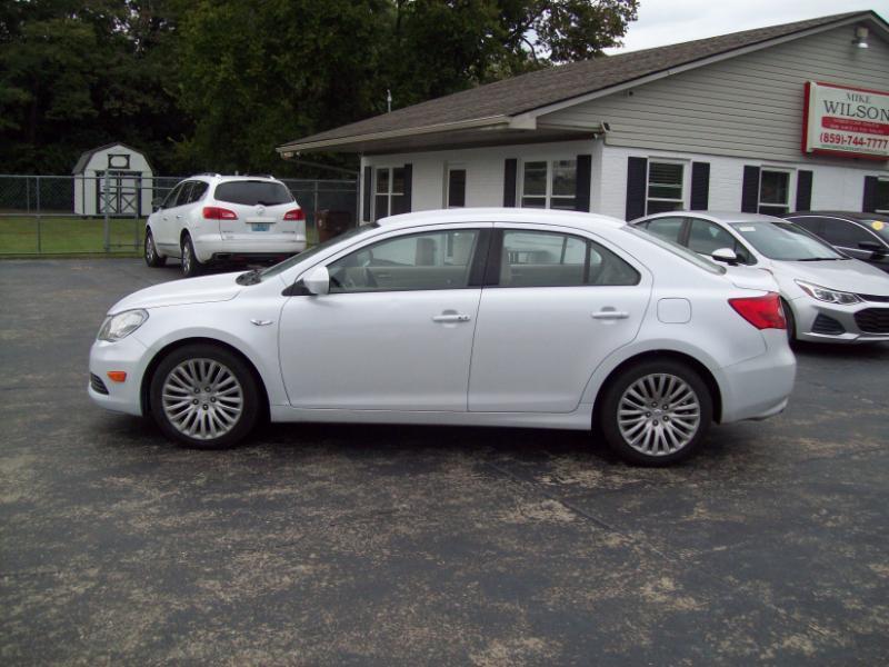 Suzuki Kizashi SE AWD 2012