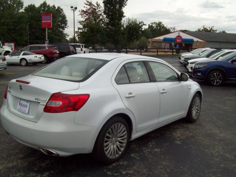 Suzuki Kizashi SE AWD 2012