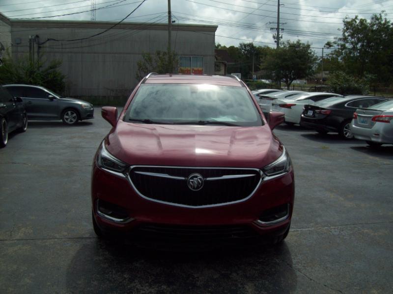 Buick Enclave Essence AWD 2020