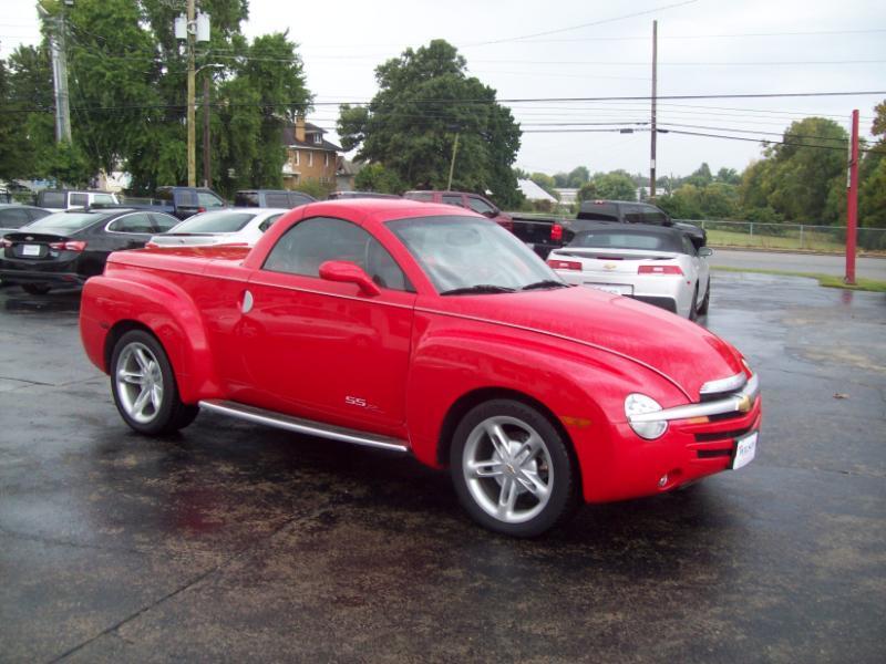 Chevrolet SSR Base 2004