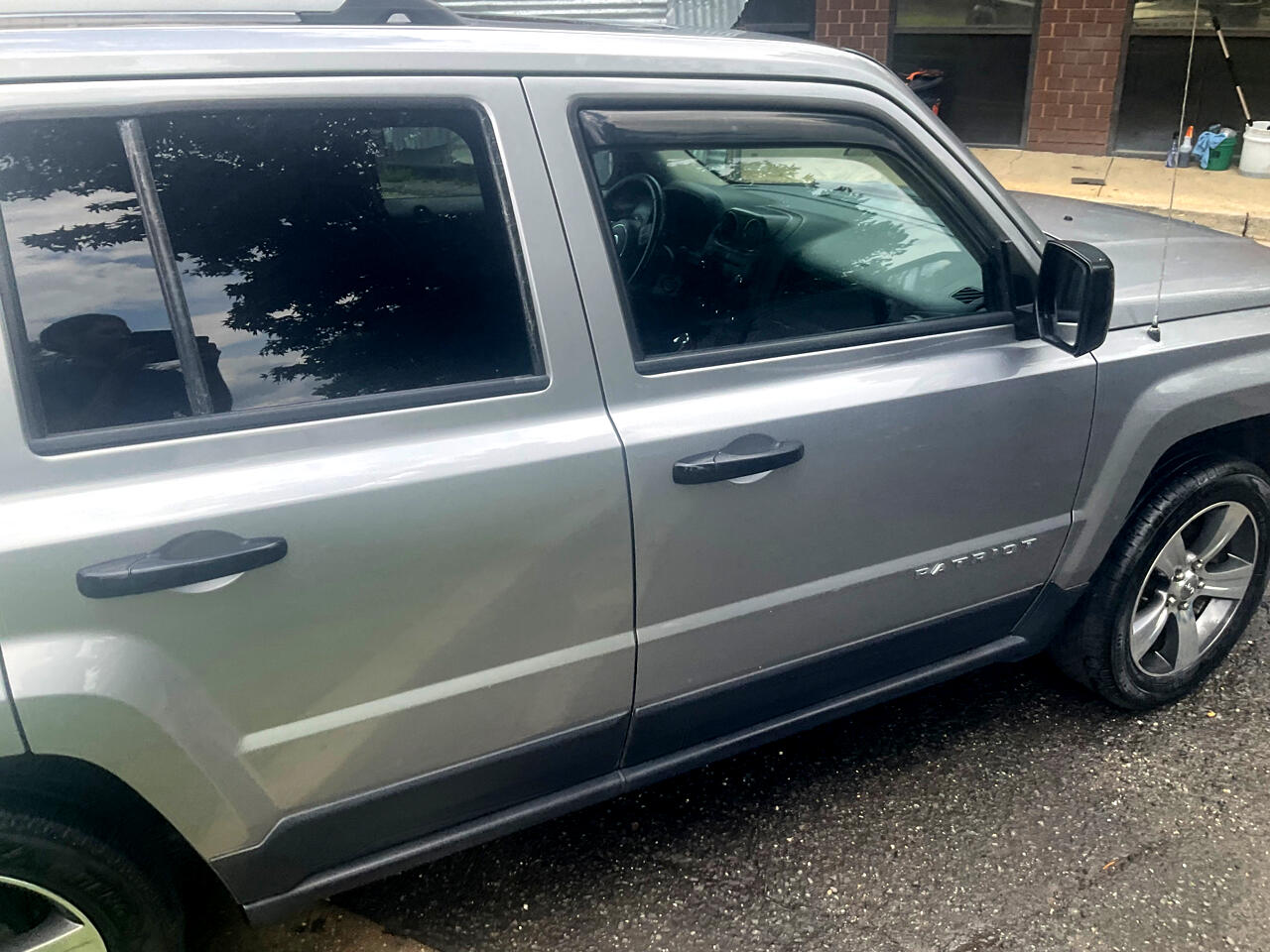 Jeep Patriot FWD 4dr High Altitude Edition 2016 Jeep Patriot FWD 4dr High Altitude Edition 2016