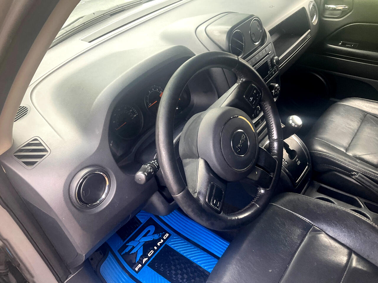 Jeep Patriot FWD 4dr High Altitude Edition 2016 Jeep Patriot FWD 4dr High Altitude Edition 2016