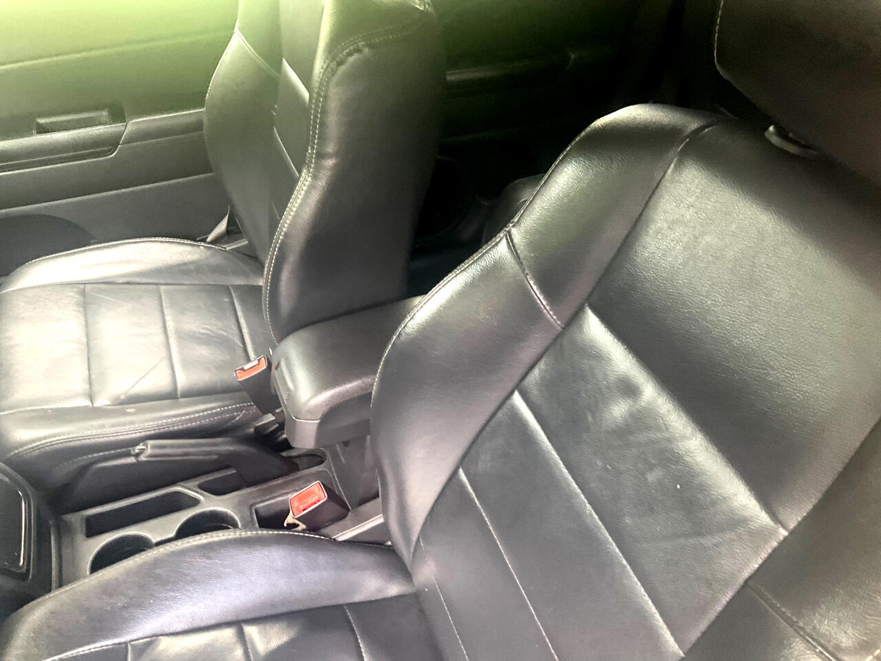 Jeep Patriot FWD 4dr High Altitude Edition 2016 Jeep Patriot FWD 4dr High Altitude Edition 2016