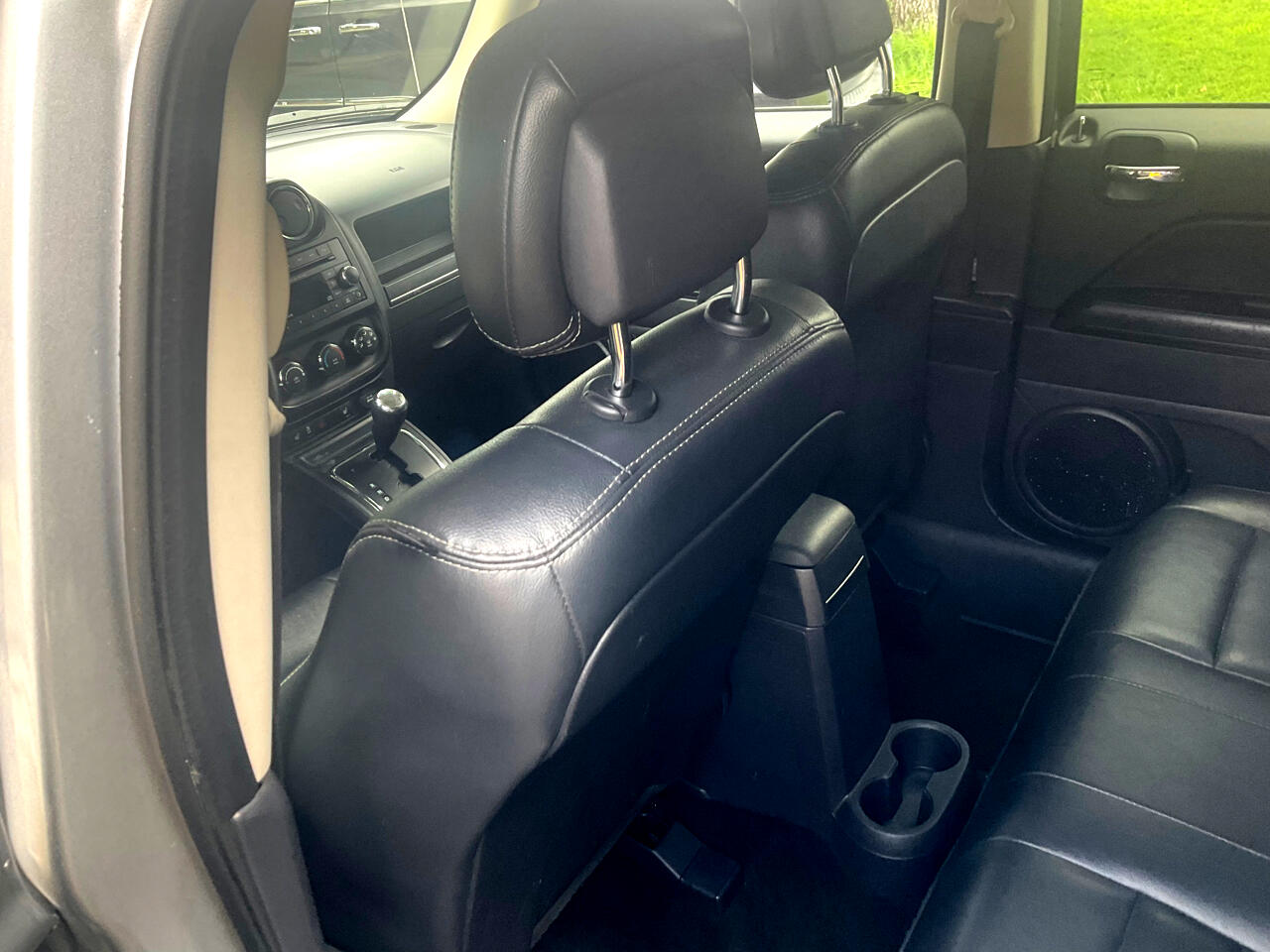 Jeep Patriot FWD 4dr High Altitude Edition 2016 Jeep Patriot FWD 4dr High Altitude Edition 2016