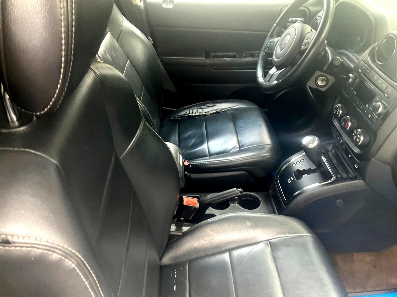 Jeep Patriot FWD 4dr High Altitude Edition 2016 Jeep Patriot FWD 4dr High Altitude Edition 2016