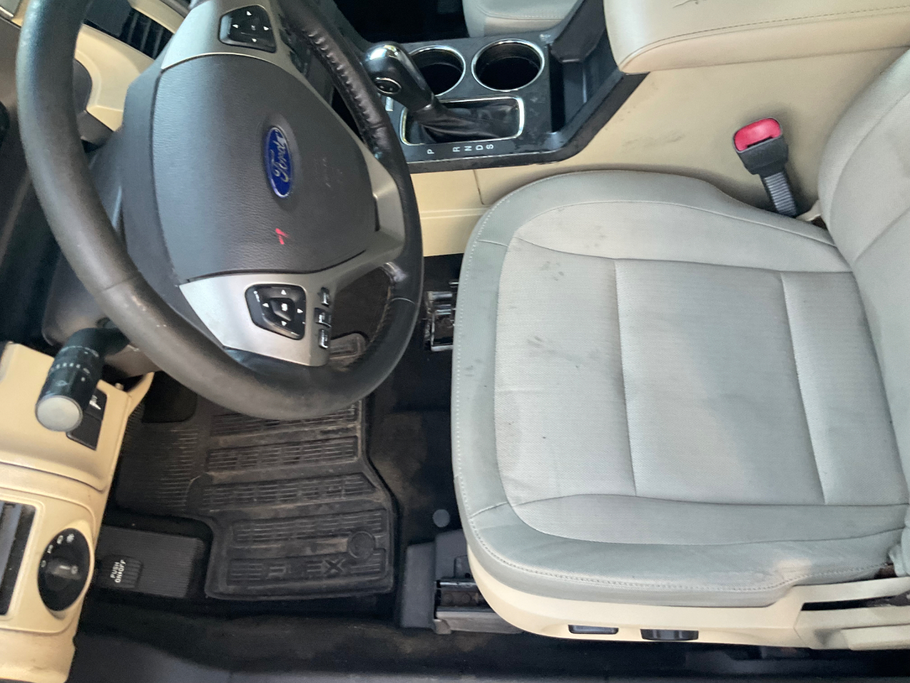 Ford Flex 4dr SE FWD 2013 Ford Flex 4dr SE FWD 2013