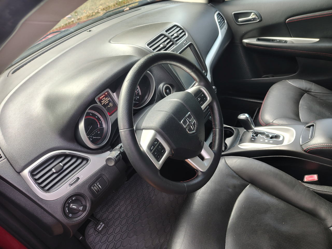 Dodge Journey FWD 4dr R/T 2015 Dodge Journey FWD 4dr R/T 2015