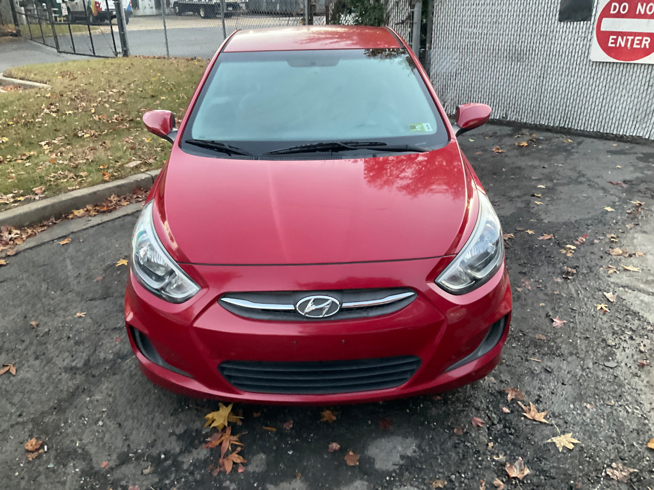 Hyundai Accent 4dr Sdn Auto SE 2016 Hyundai Accent 4dr Sdn Auto SE 2016