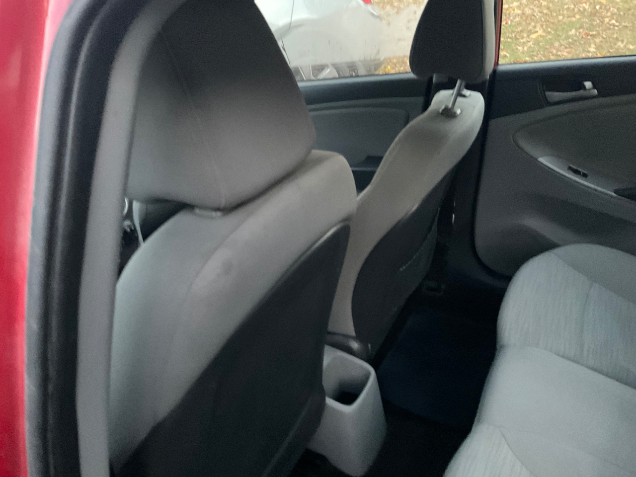 Hyundai Accent 4dr Sdn Auto SE 2016 Hyundai Accent 4dr Sdn Auto SE 2016