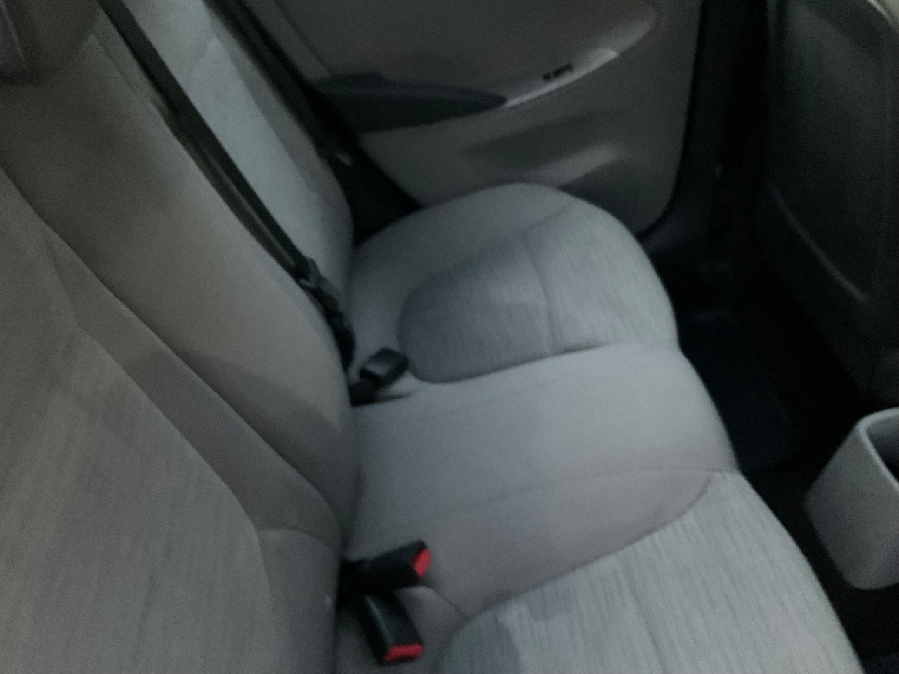 Hyundai Accent 4dr Sdn Auto SE 2016 Hyundai Accent 4dr Sdn Auto SE 2016