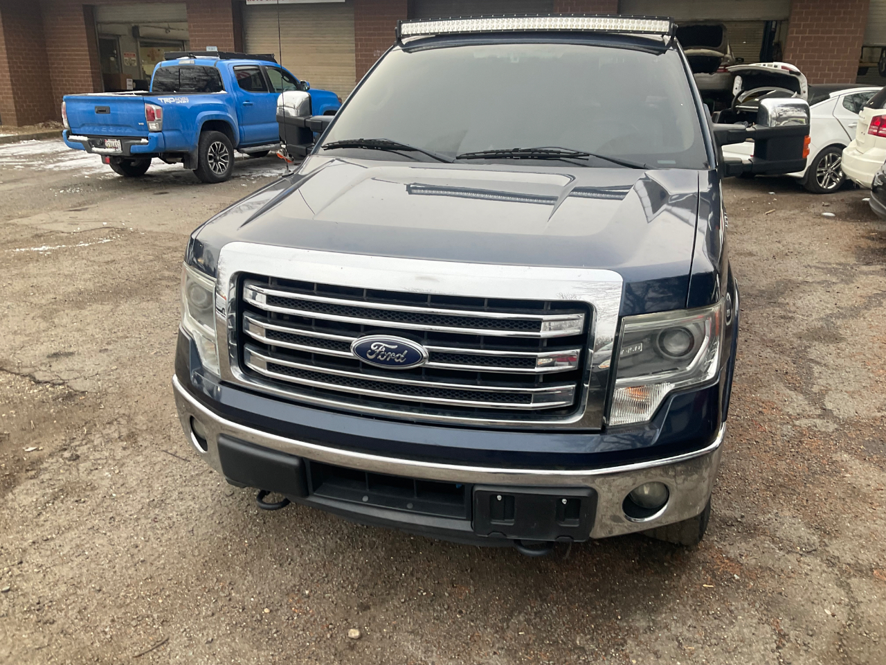 Ford F-150 4WD SuperCrew 145" King Ranch 2014