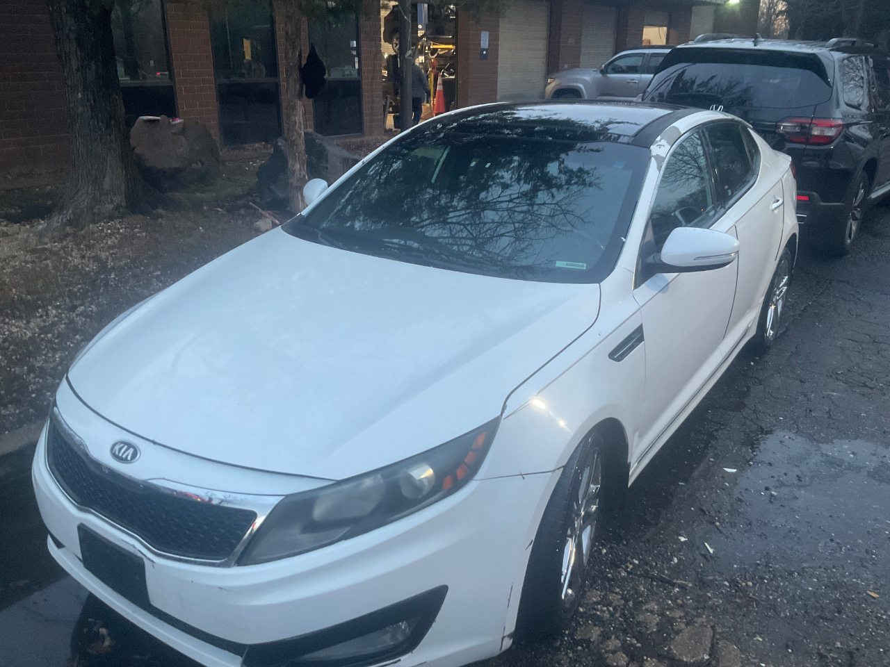 Kia Optima 4dr Sdn SX w/Limited Pkg 2013