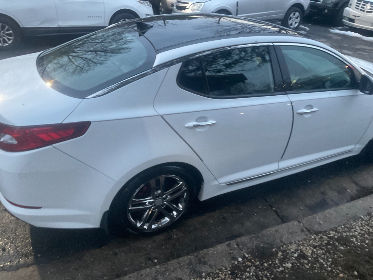 Kia Optima 4dr Sdn SX w/Limited Pkg 2013