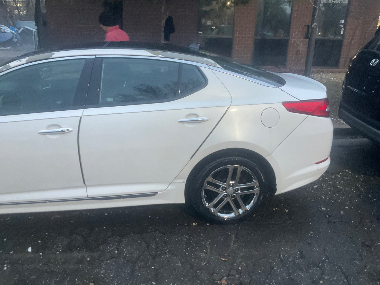 Kia Optima 4dr Sdn SX w/Limited Pkg 2013