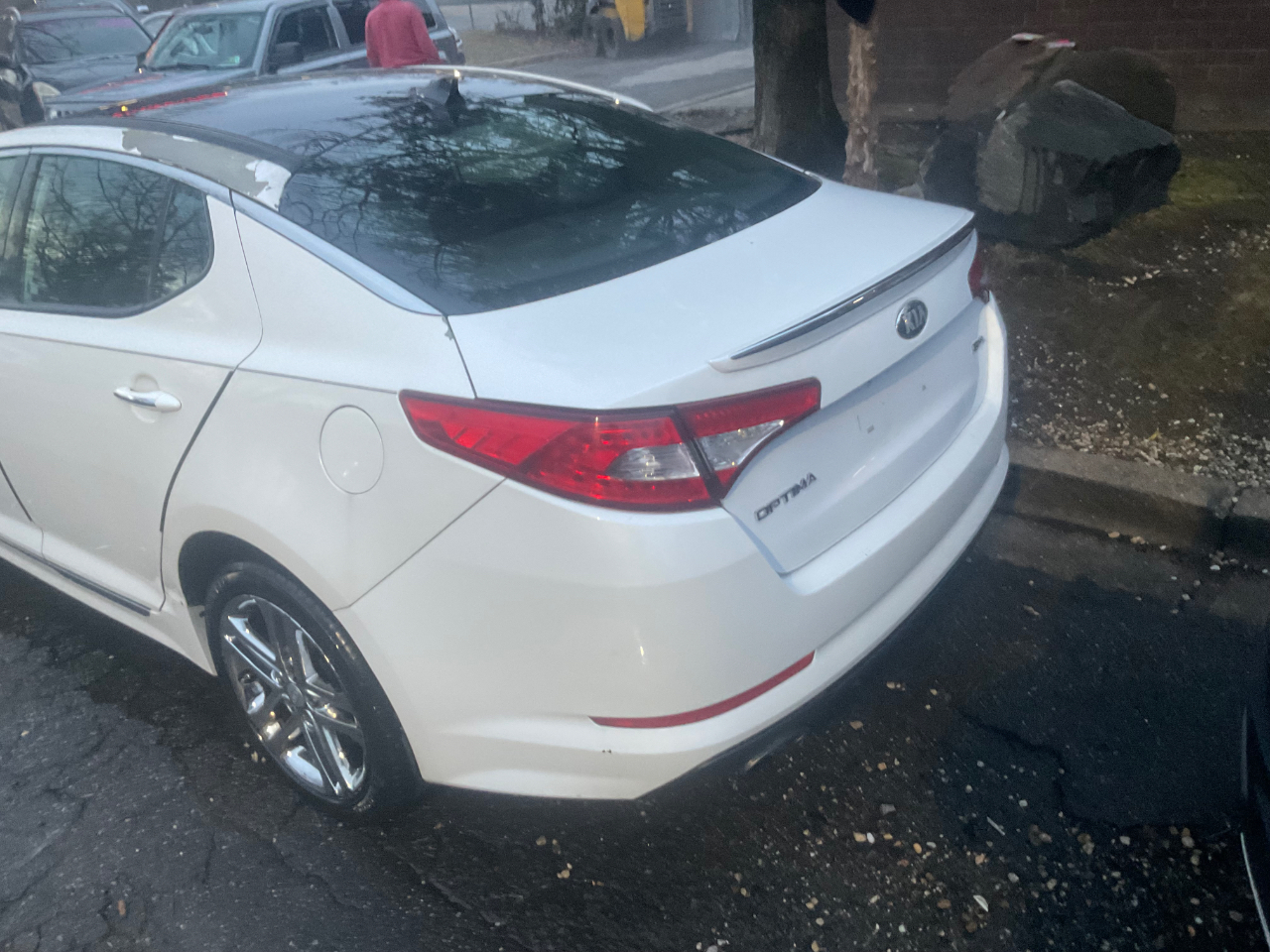 Kia Optima 4dr Sdn SX w/Limited Pkg 2013