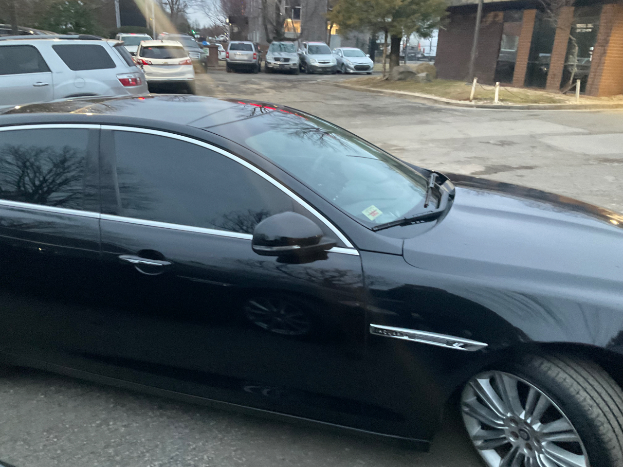 Jaguar XJ 4dr Sdn XJL Supercharged 2011