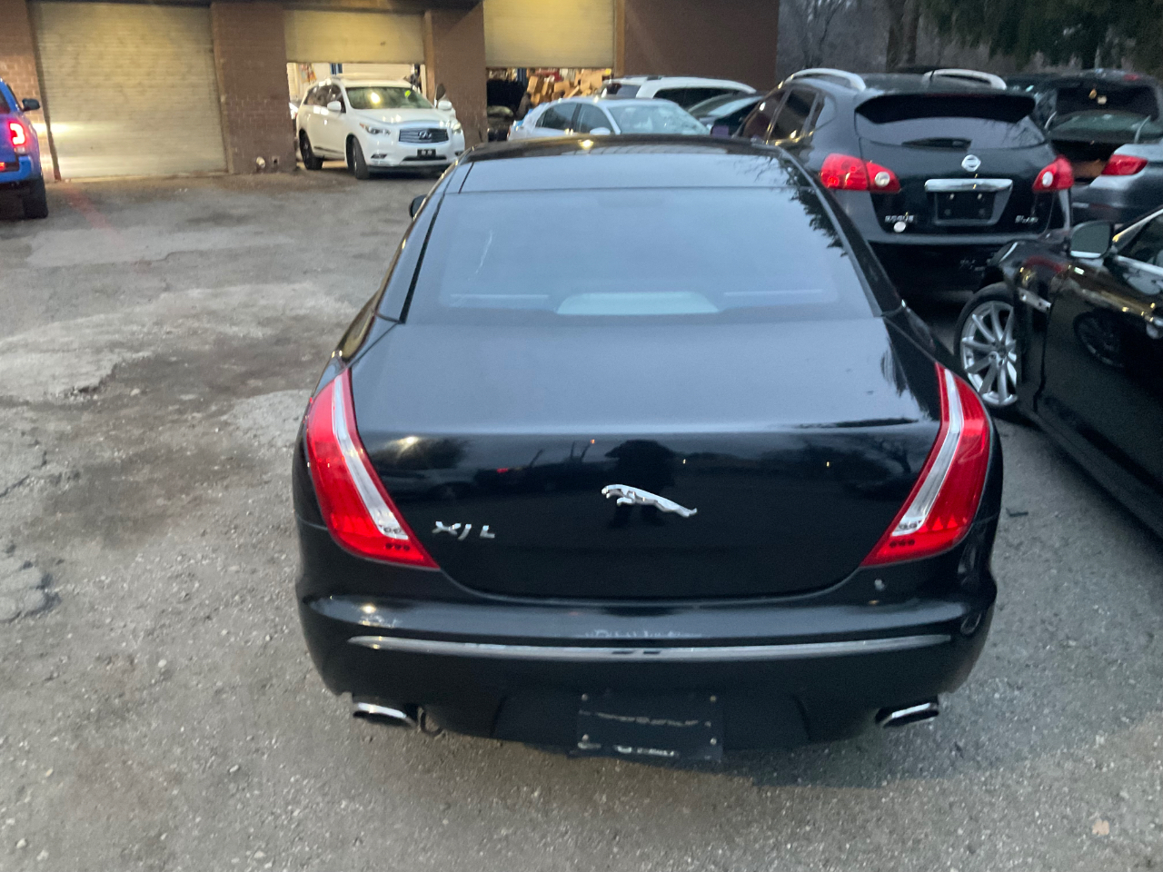 Jaguar XJ 4dr Sdn XJL Supercharged 2011