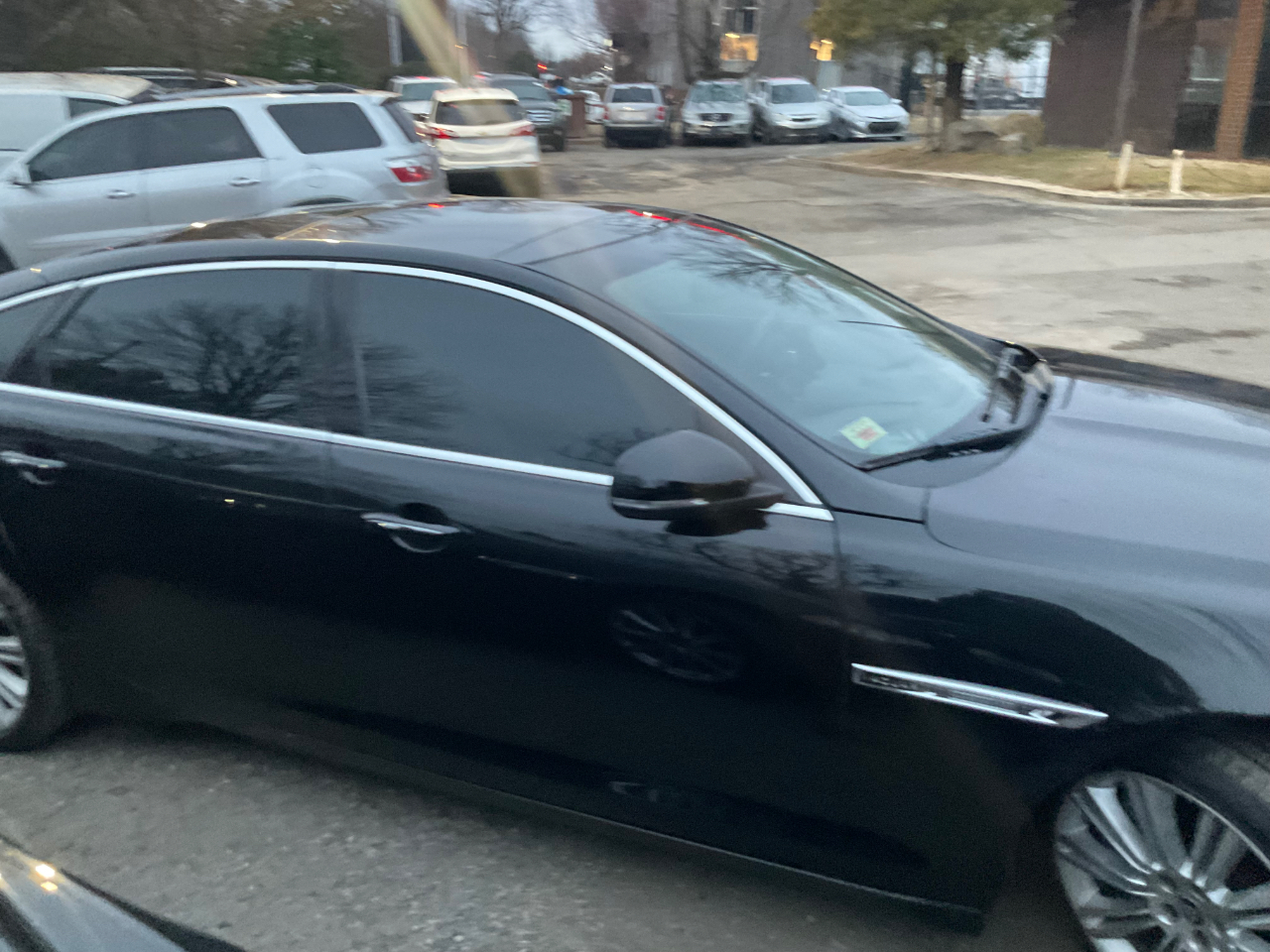 Jaguar XJ 4dr Sdn XJL Supercharged 2011