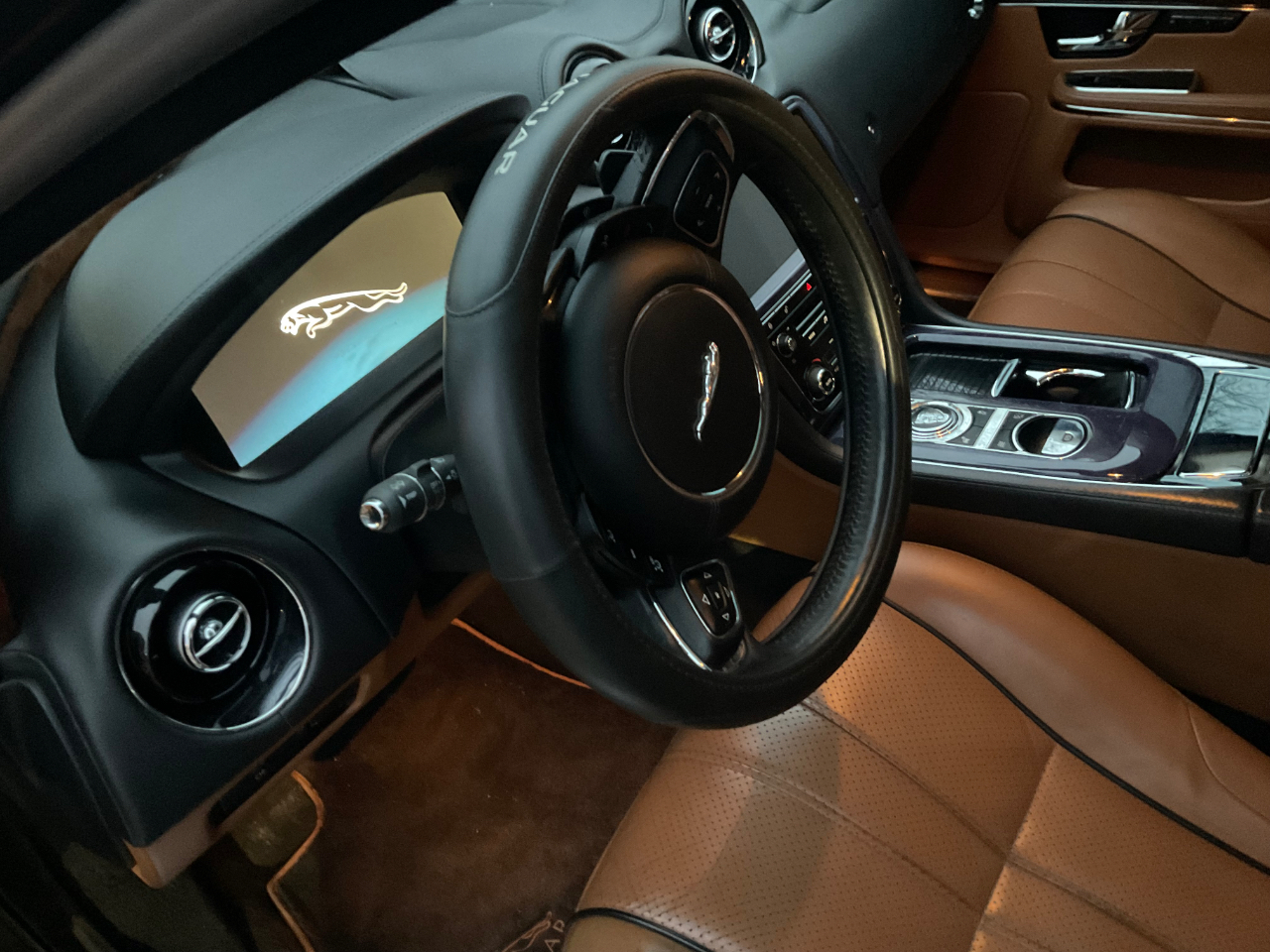 Jaguar XJ 4dr Sdn XJL Supercharged 2011