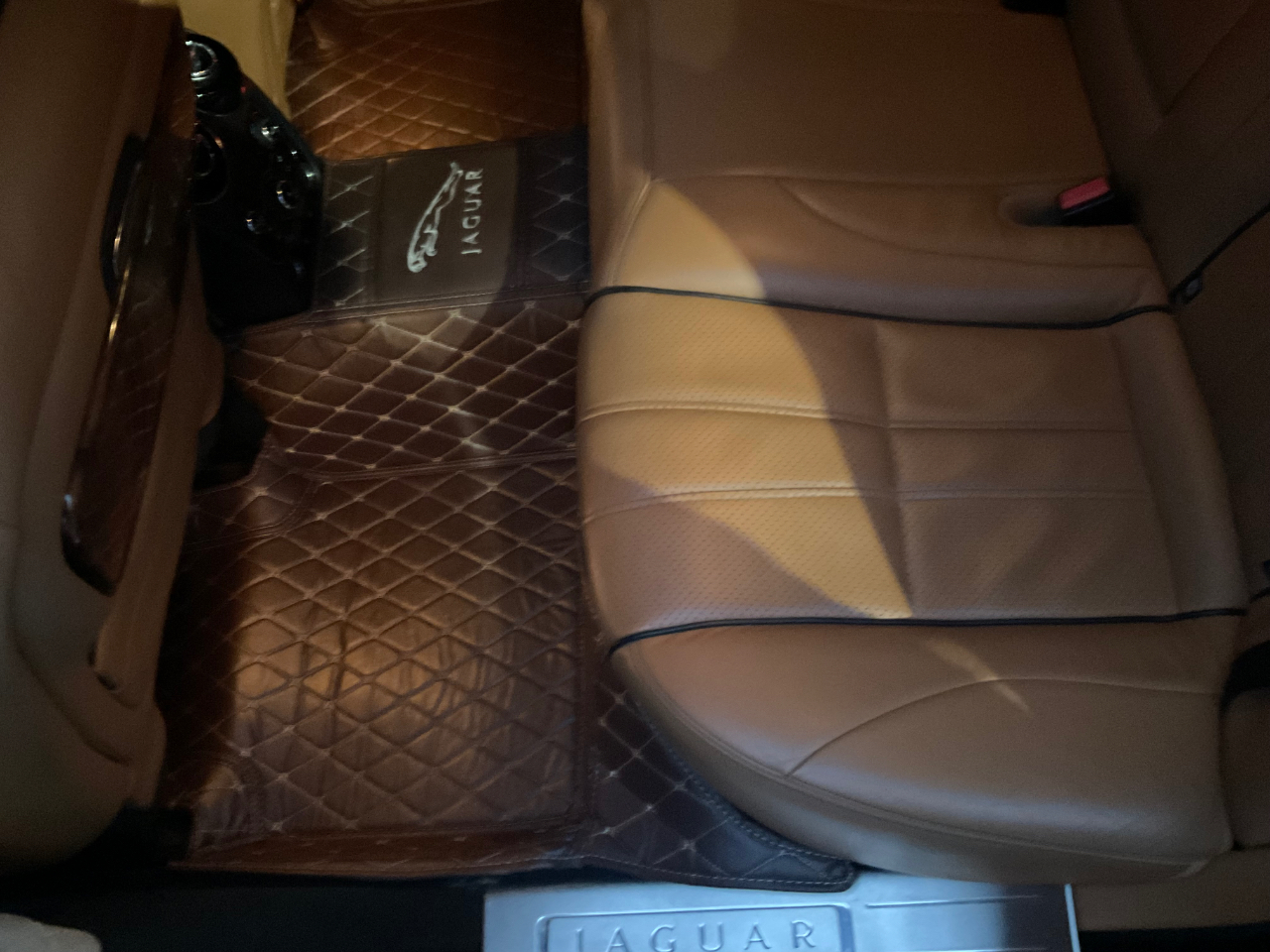 Jaguar XJ 4dr Sdn XJL Supercharged 2011