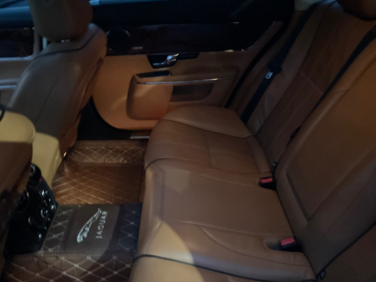 Jaguar XJ 4dr Sdn XJL Supercharged 2011