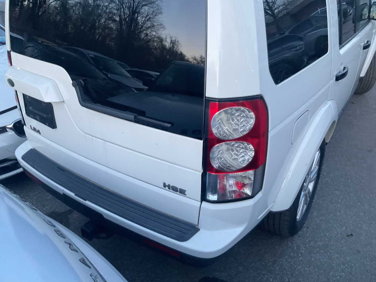 Land Rover LR4 4WD 4dr V8 HSE 2010