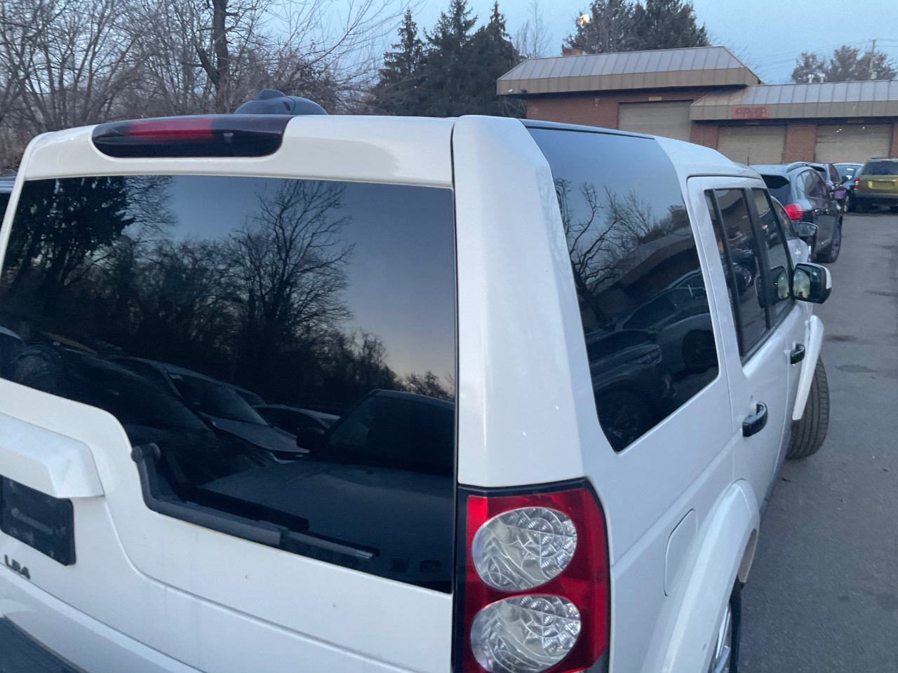 Land Rover LR4 4WD 4dr V8 HSE 2010