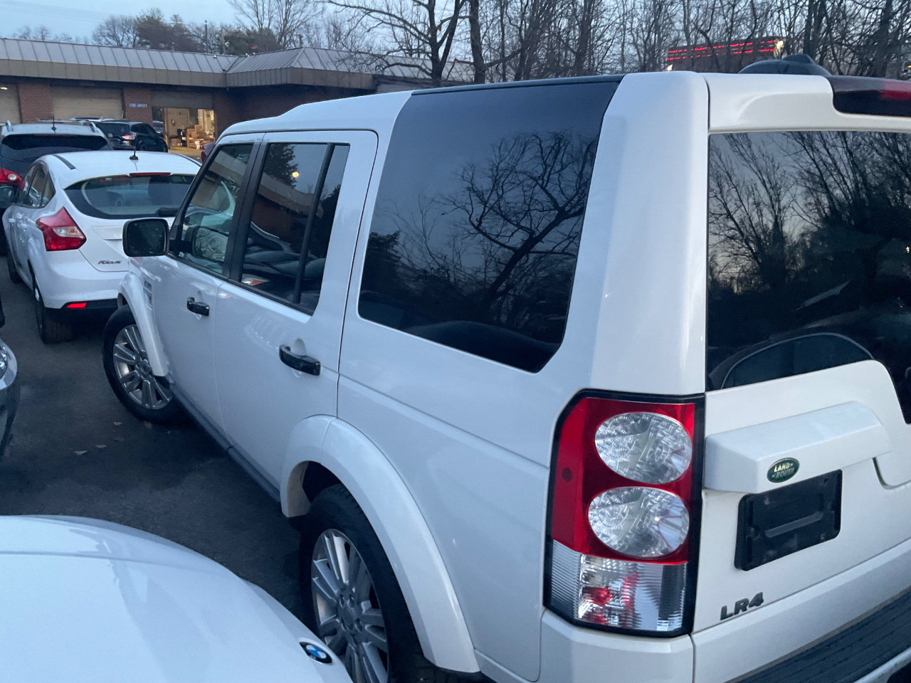 Land Rover LR4 4WD 4dr V8 HSE 2010