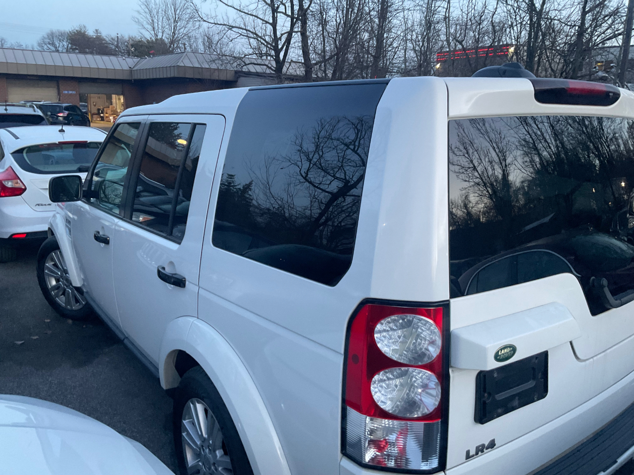 Land Rover LR4 4WD 4dr V8 HSE 2010