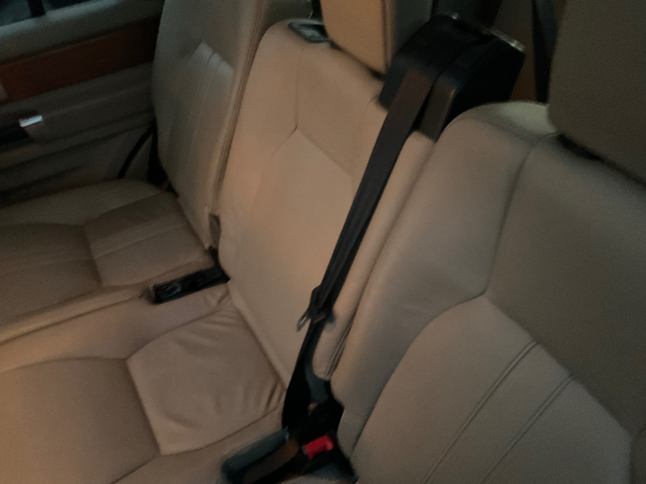 Land Rover LR4 4WD 4dr V8 HSE 2010