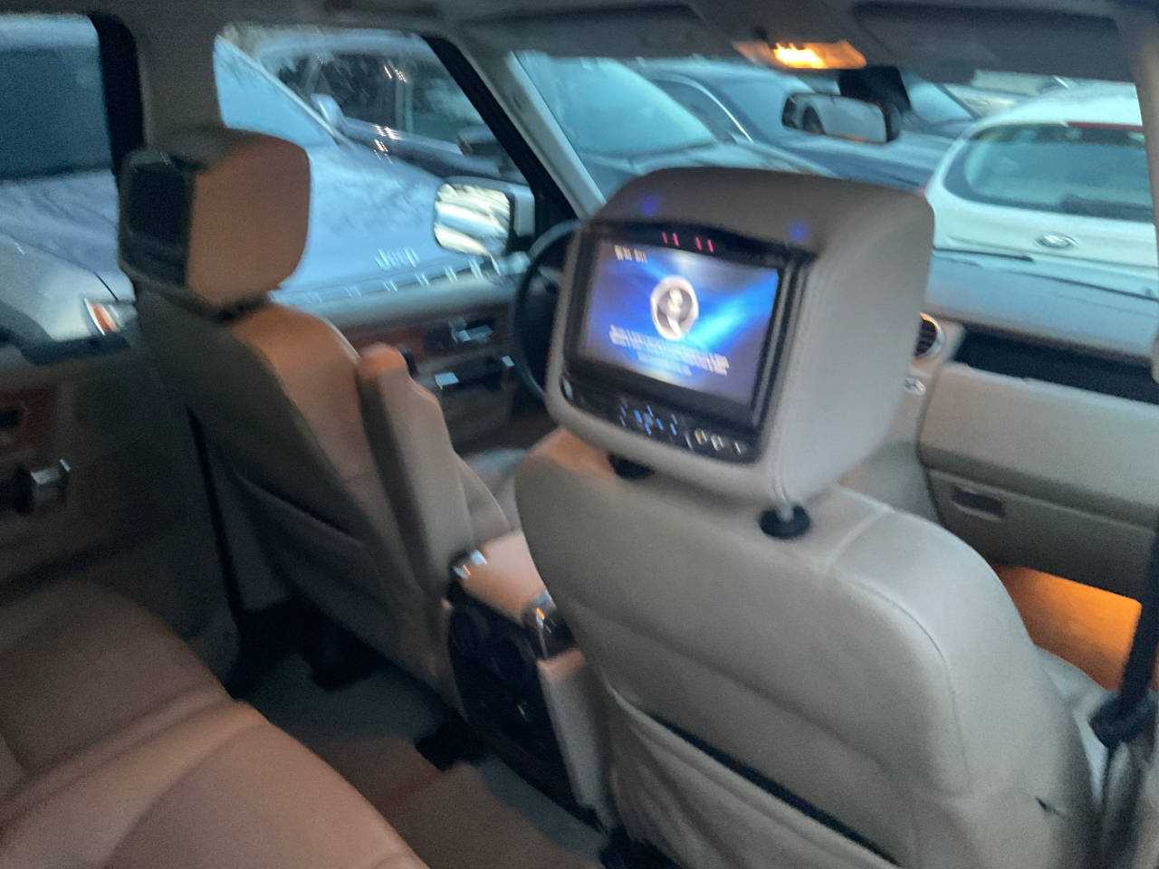 Land Rover LR4 4WD 4dr V8 HSE 2010