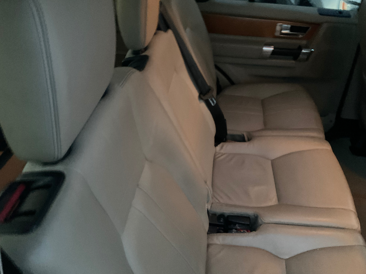 Land Rover LR4 4WD 4dr V8 HSE 2010