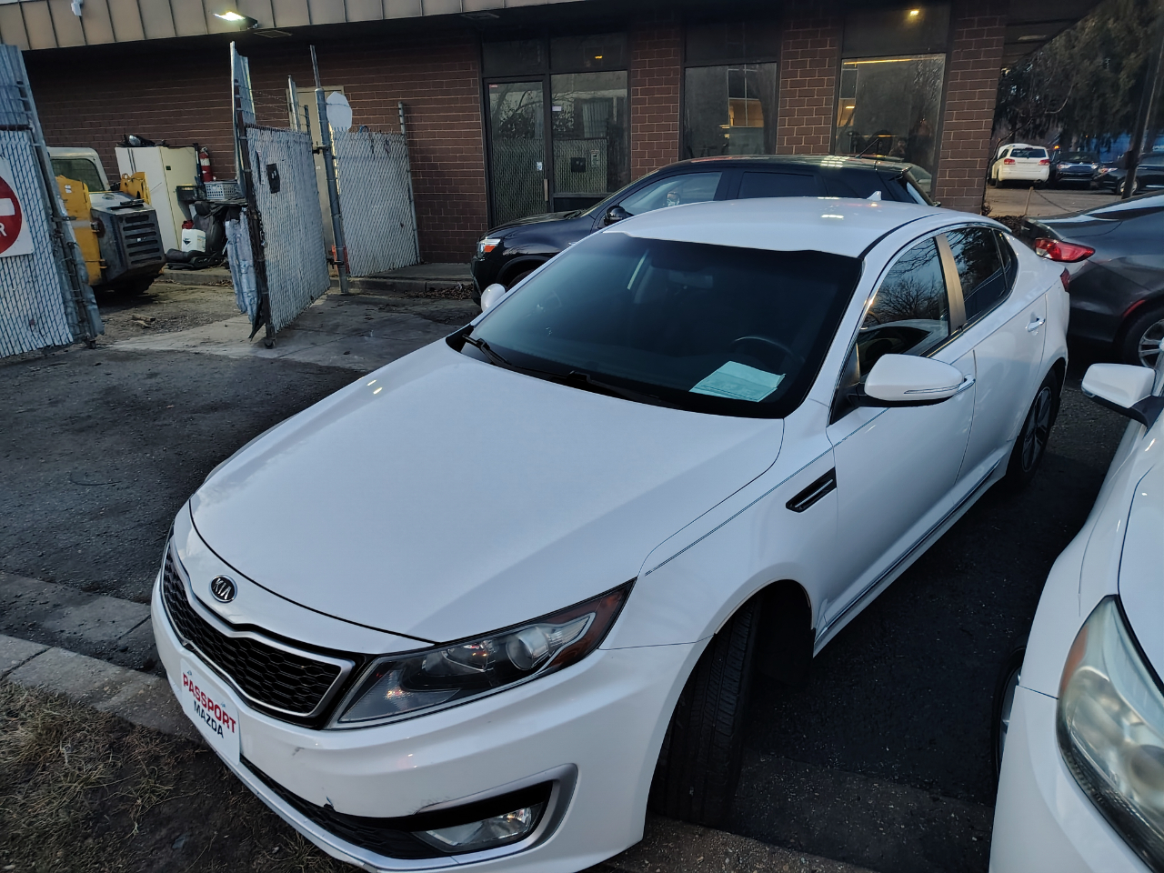Kia Optima 4dr Sdn 2.4L Auto Hybrid 2012