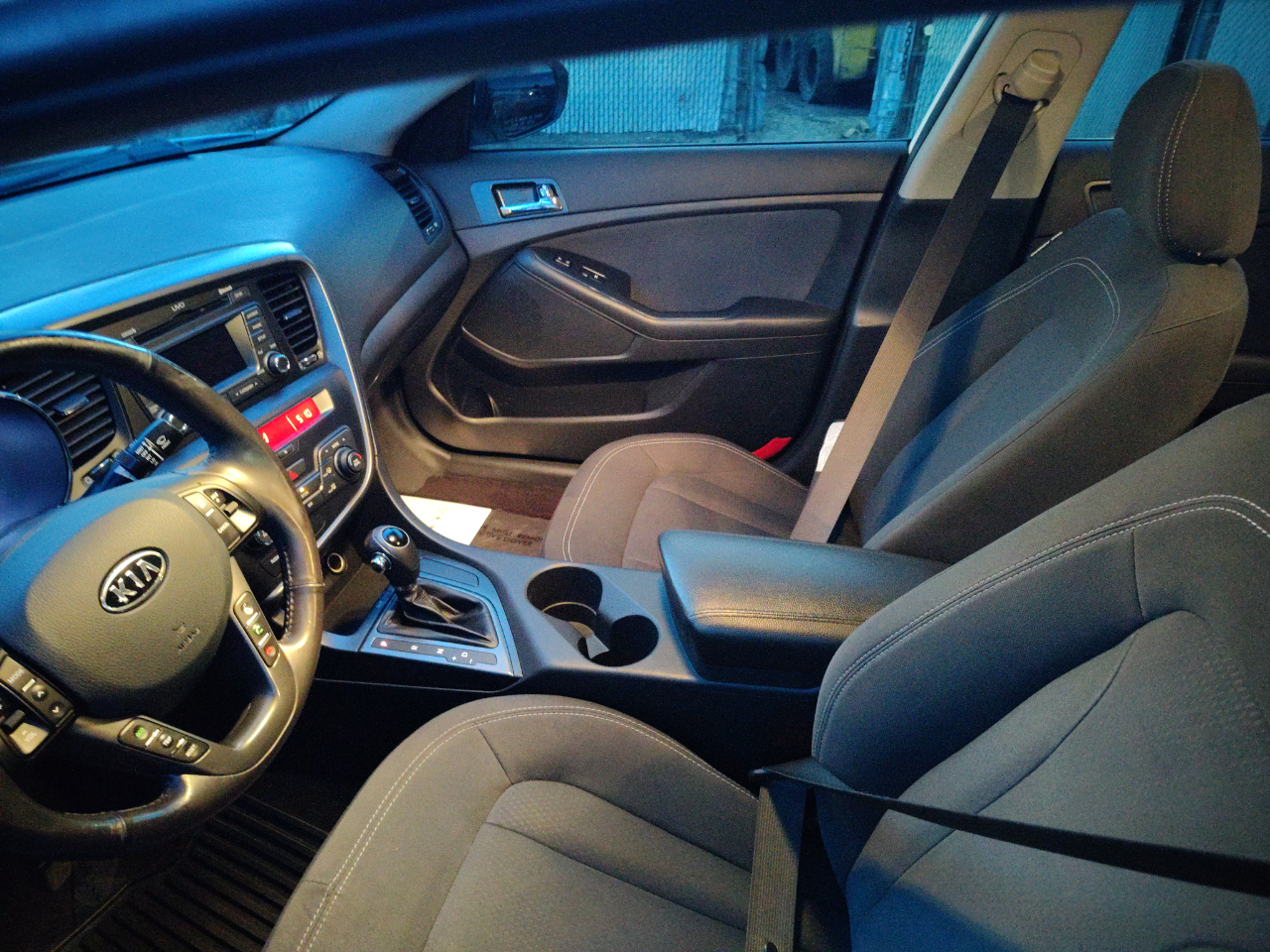 Kia Optima 4dr Sdn 2.4L Auto Hybrid 2012