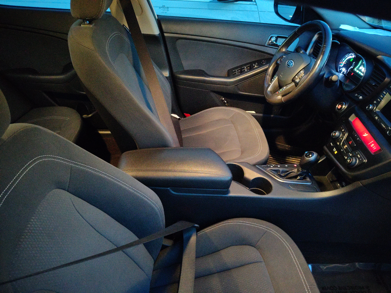 Kia Optima 4dr Sdn 2.4L Auto Hybrid 2012