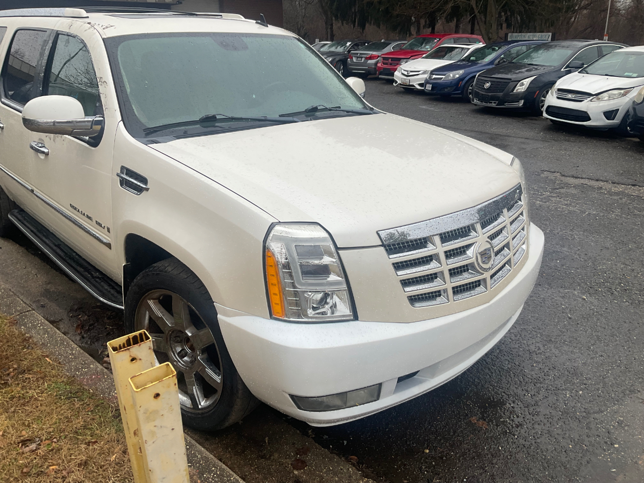 Cadillac Escalade ESV AWD 4dr 2008