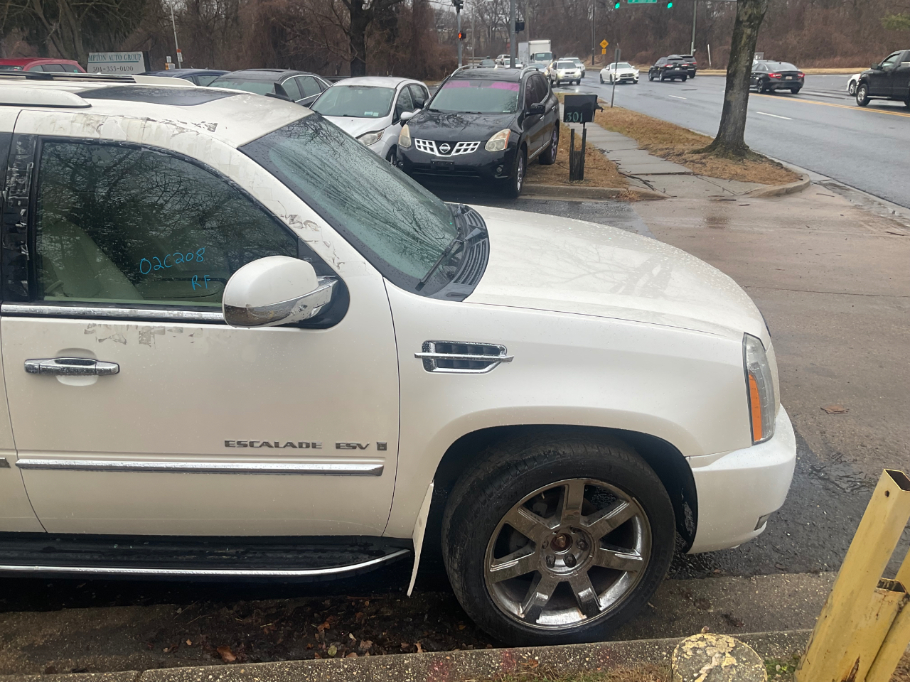 Cadillac Escalade ESV AWD 4dr 2008