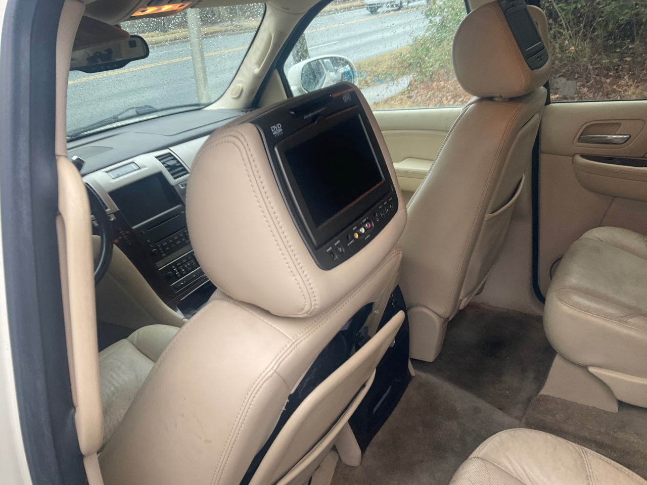 Cadillac Escalade ESV AWD 4dr 2008