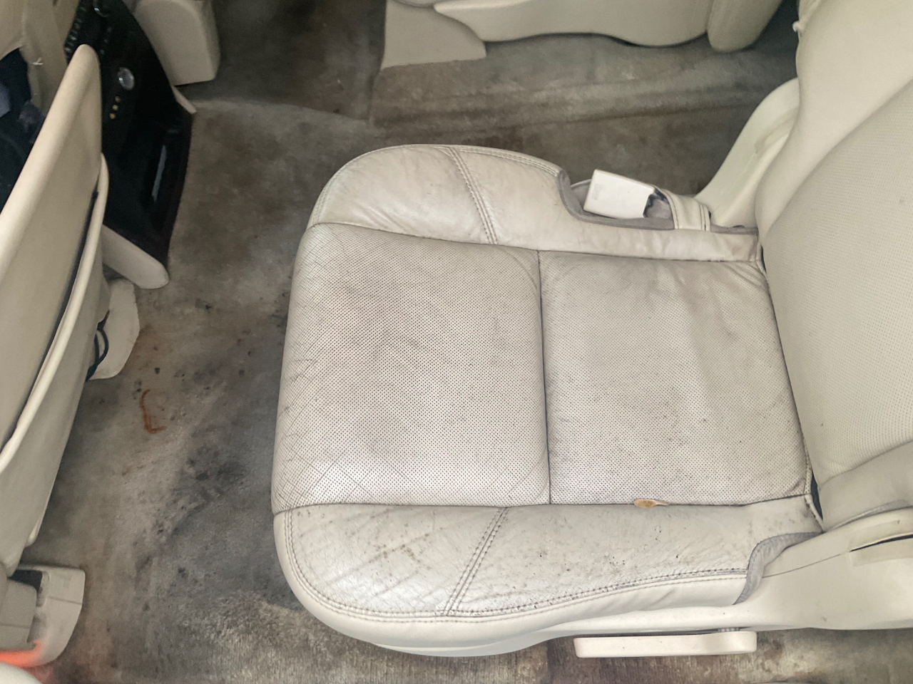 Cadillac Escalade ESV AWD 4dr 2008