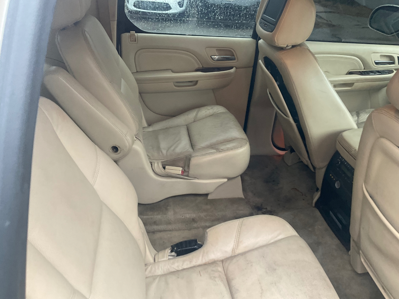 Cadillac Escalade ESV AWD 4dr 2008