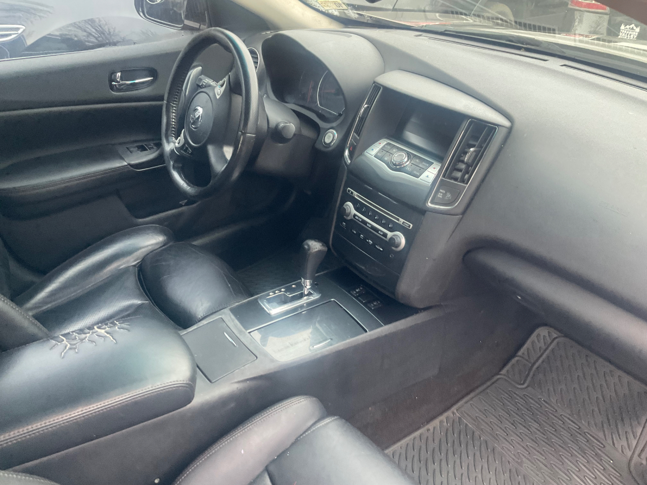 Nissan Maxima 4dr Sdn 3.5 SV 2013