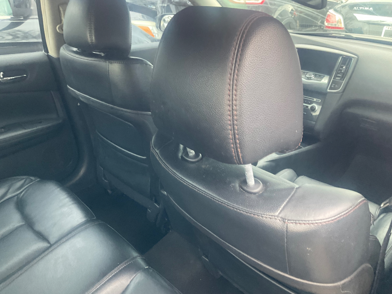 Nissan Maxima 4dr Sdn 3.5 SV 2013