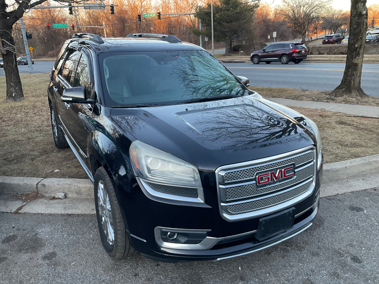 GMC Acadia AWD 4dr Denali 2015