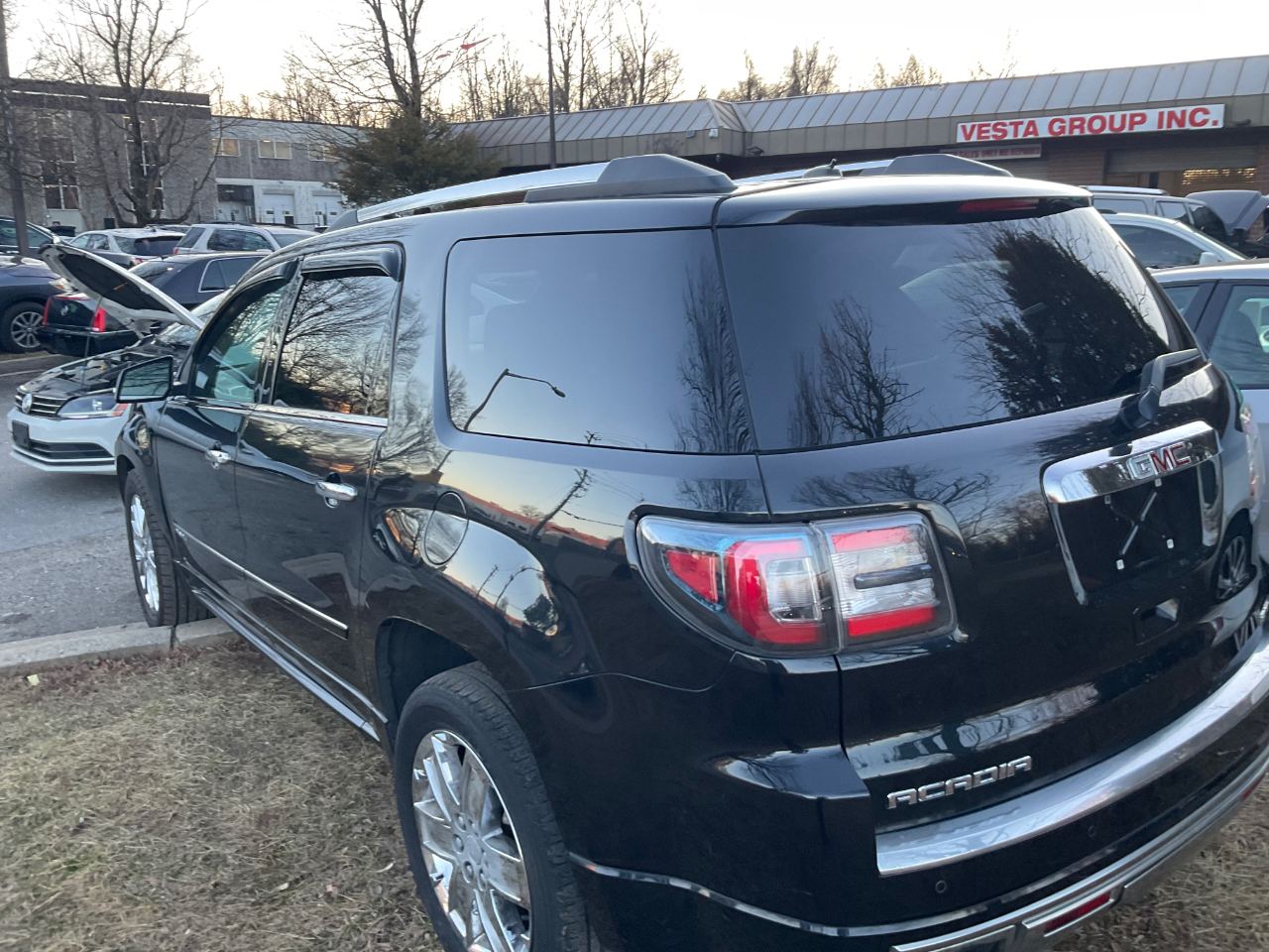 GMC Acadia AWD 4dr Denali 2015