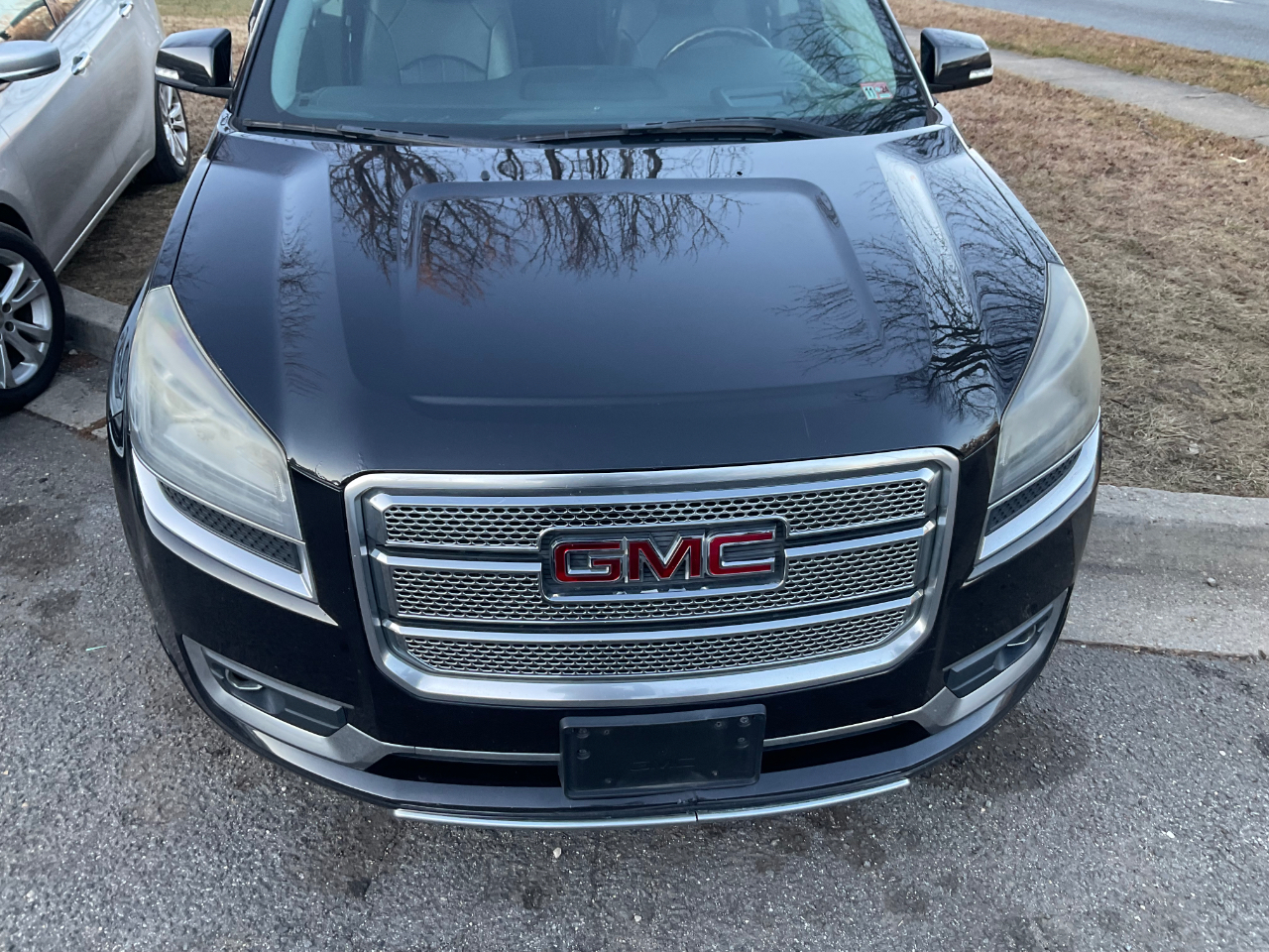 GMC Acadia AWD 4dr Denali 2015