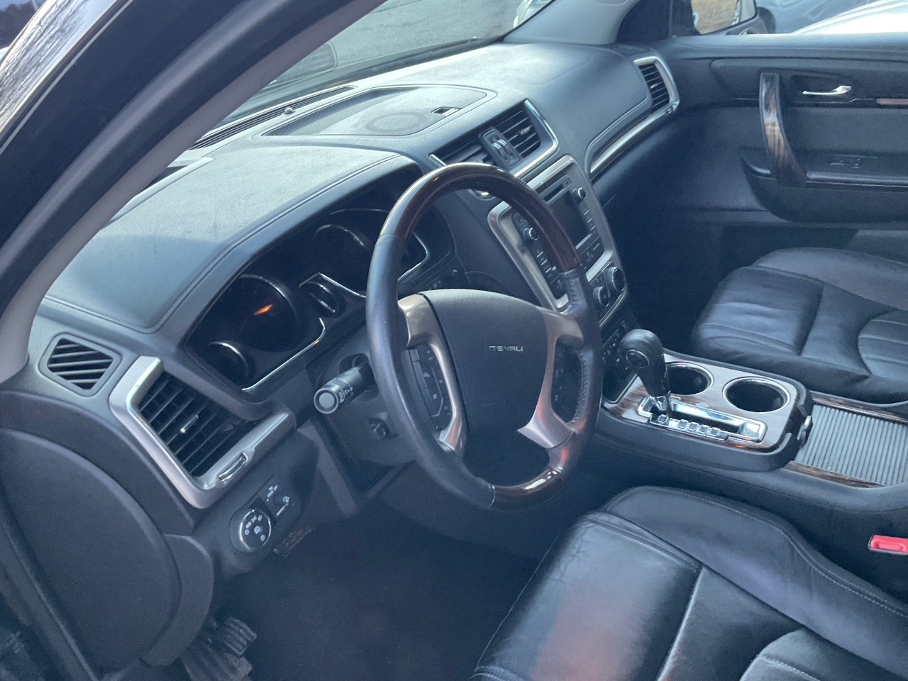 GMC Acadia AWD 4dr Denali 2015