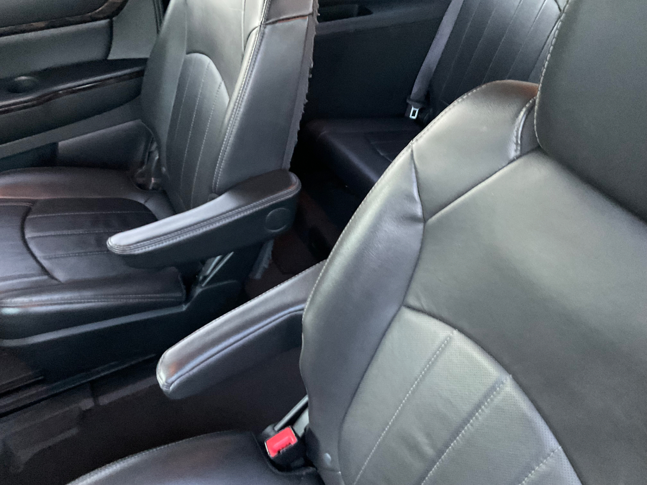 GMC Acadia AWD 4dr Denali 2015