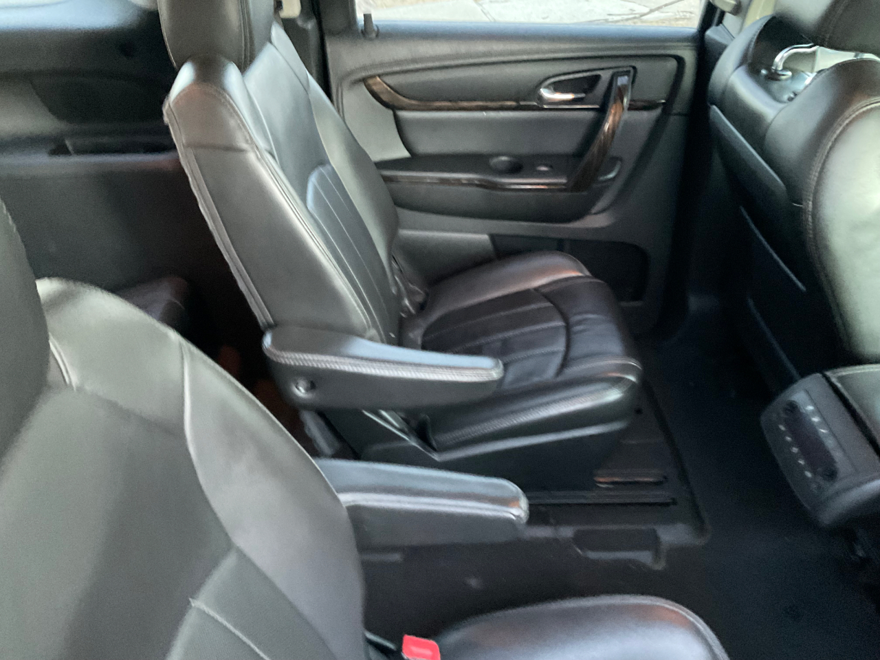 GMC Acadia AWD 4dr Denali 2015